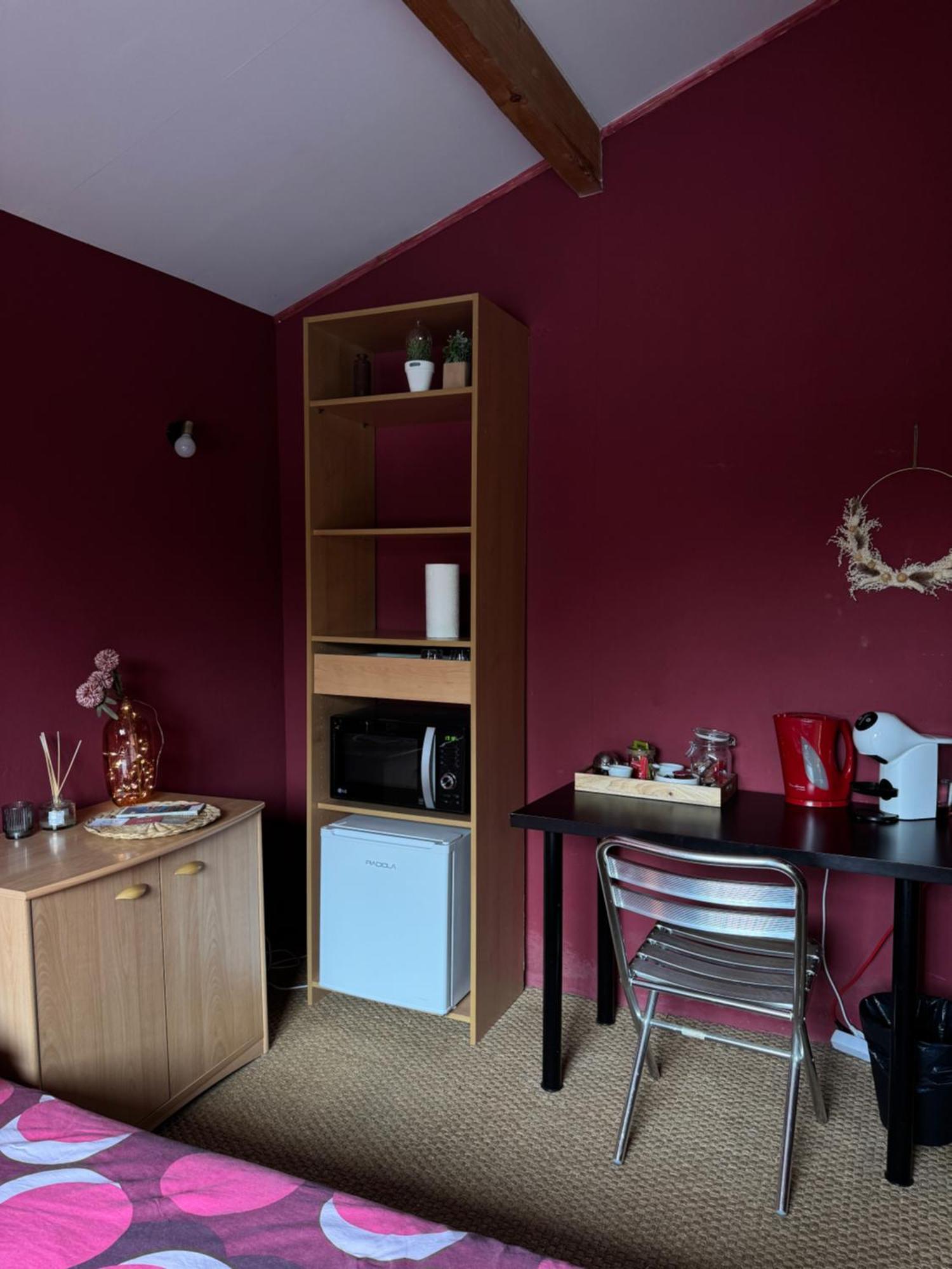 La Petite Maison Chez Jp ชาสชูว์ ภายนอก รูปภาพ